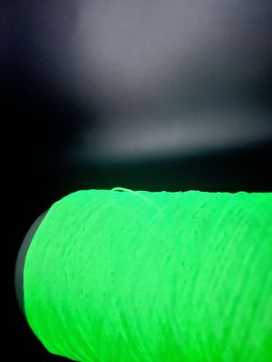 450D Diy Glow Yarn Đen quang màu trắng tự nhiên