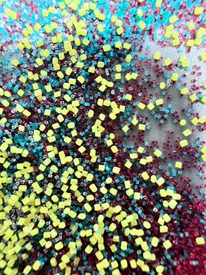 0.5*0.5mm Vật liệu nhựa hình trụ đinh blasting polyamide nylon